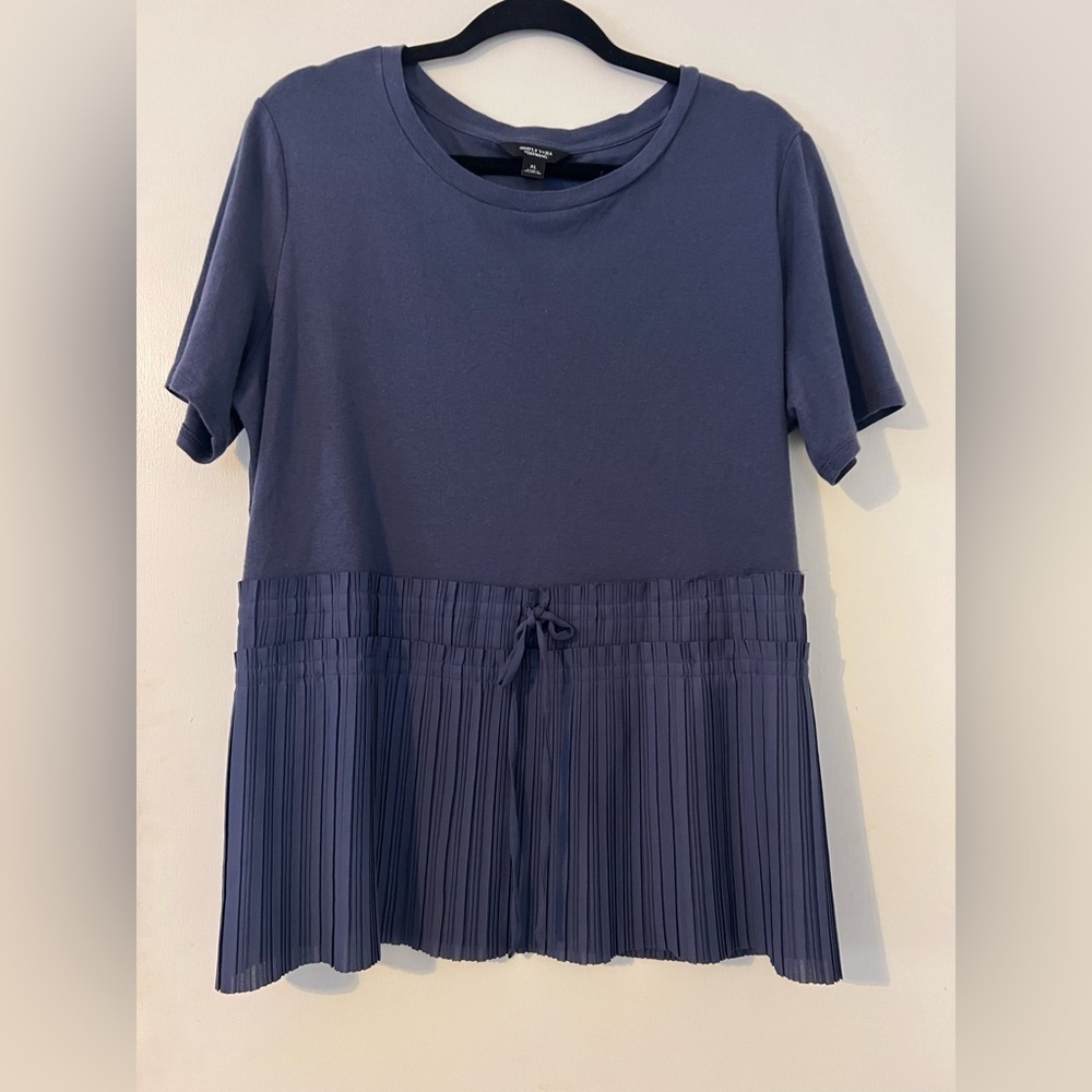 Vera Wang cotton blend unique short sleeved shirt size XL (K104)